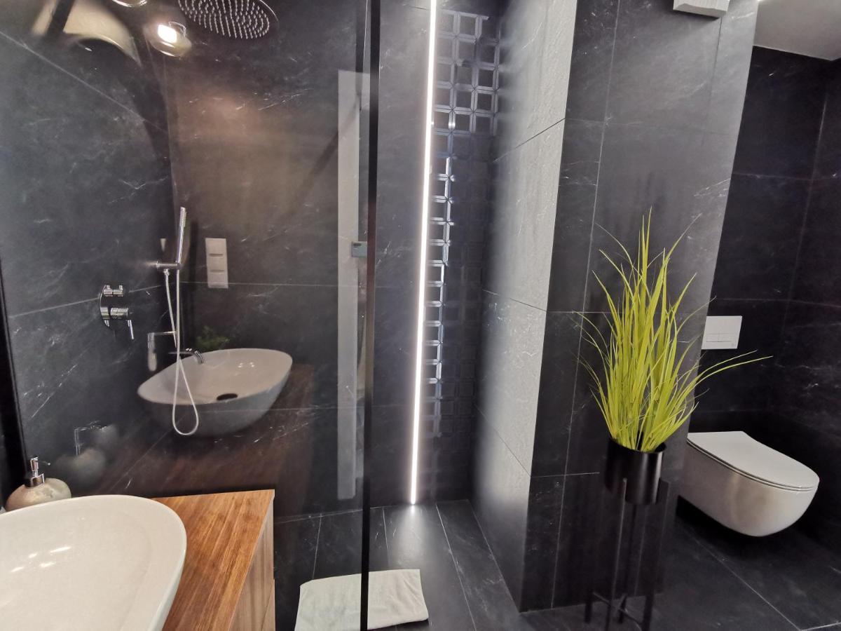Apartamenty Kielce- Apartament Szmaragd Przy Zalew Kielecki, Faktura, Parking, Centrum מראה חיצוני תמונה