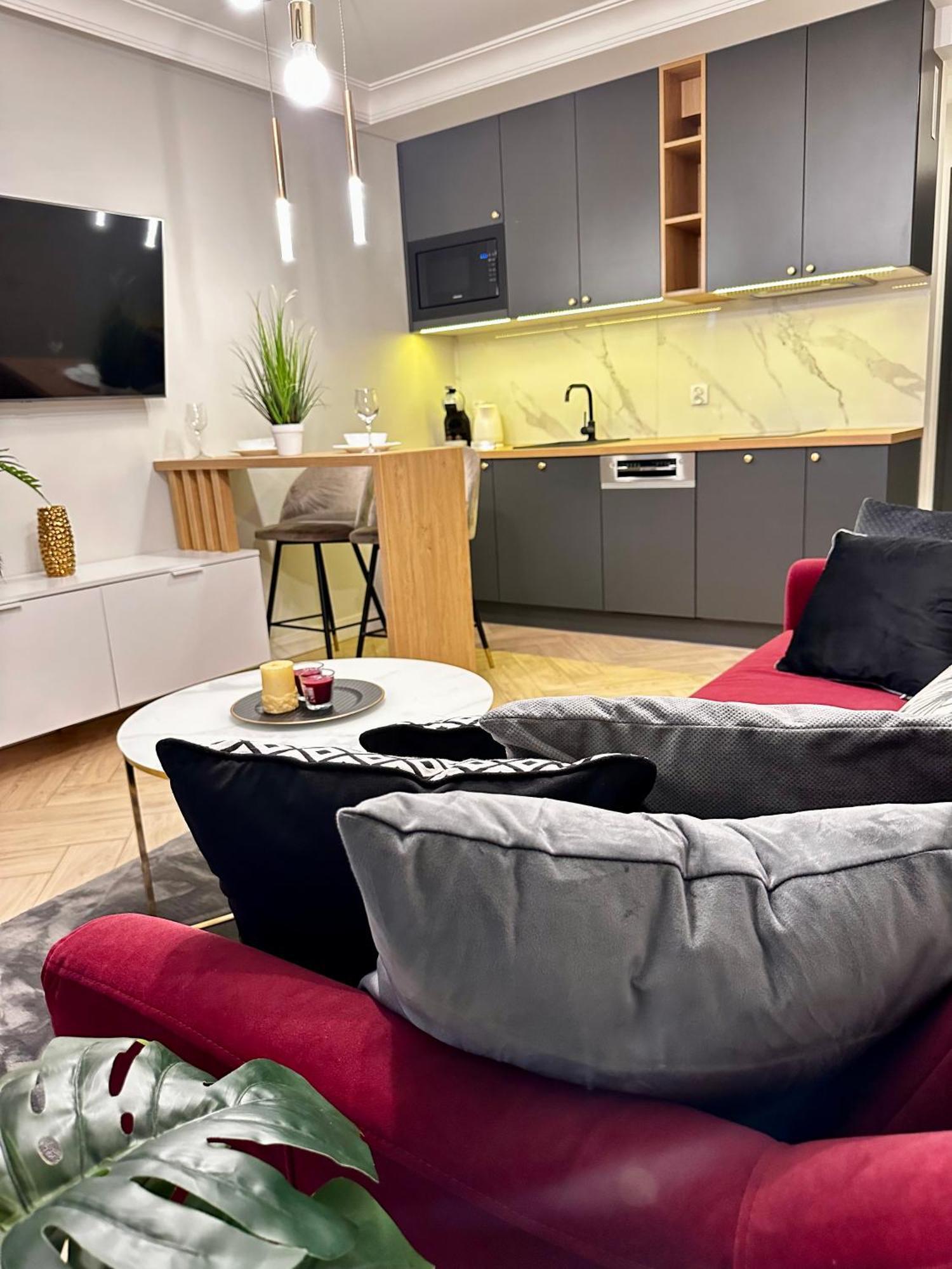 Apartamenty Kielce- Apartament Szmaragd Przy Zalew Kielecki, Faktura, Parking, Centrum מראה חיצוני תמונה